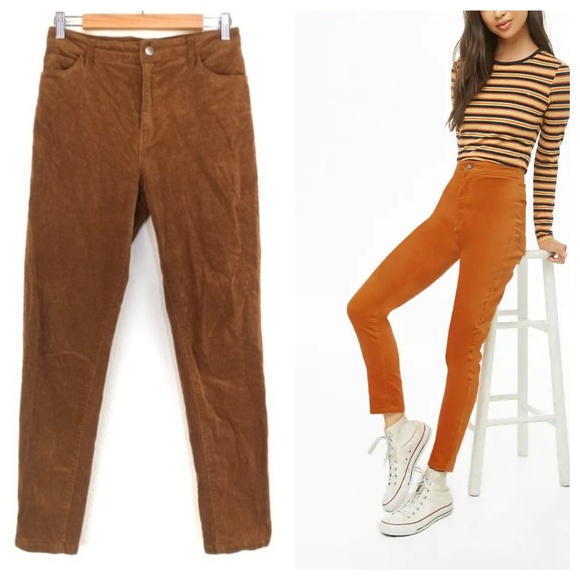 selena gomez in denim jacket